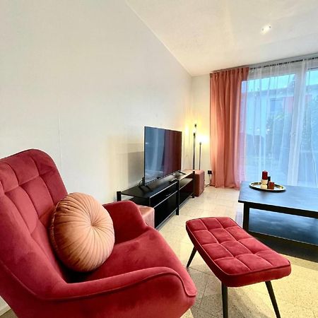 Geraeumiges Ferienhaus In Koblenz Кобленц Екстер'єр фото