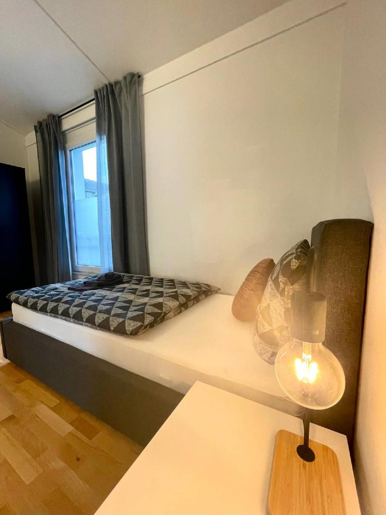 Geraeumiges Ferienhaus In Koblenz Кобленц Екстер'єр фото