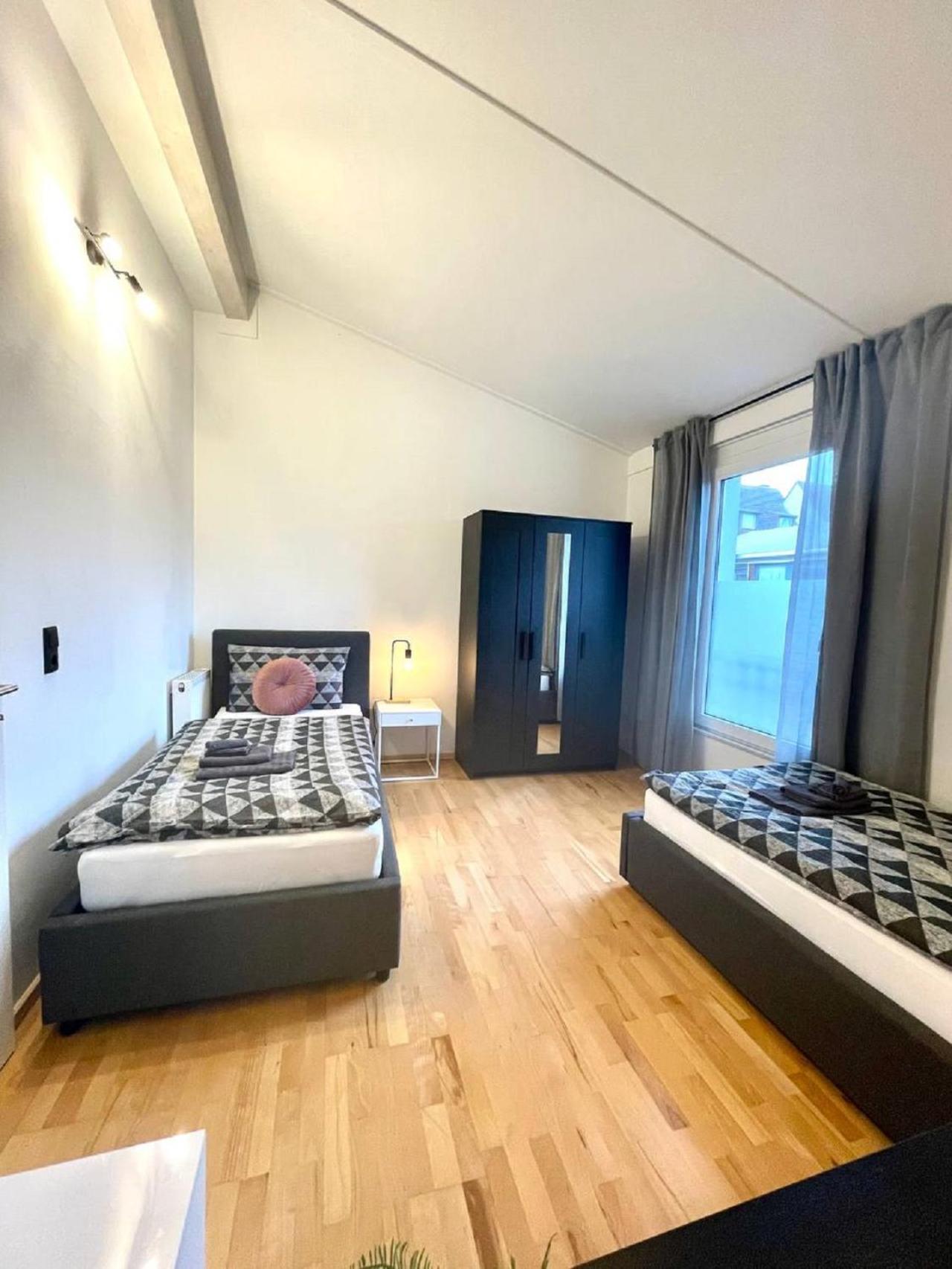 Geraeumiges Ferienhaus In Koblenz Кобленц Екстер'єр фото